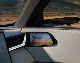 Mazda CX-6e Takumi mirrors