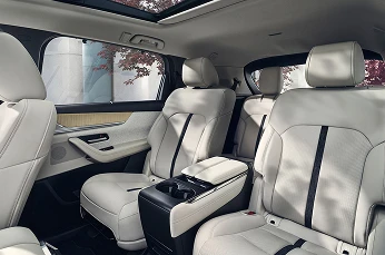 6-seater with centre console